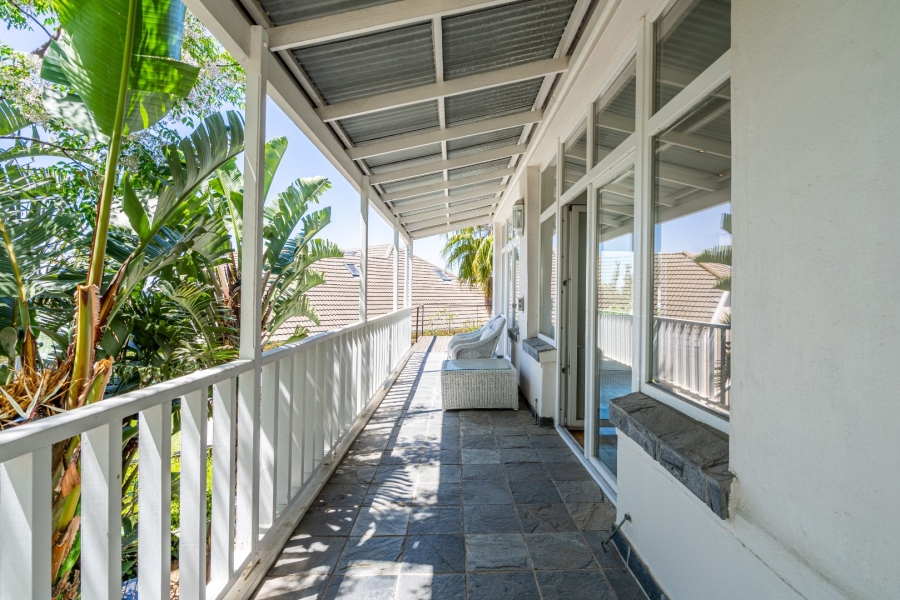 To Let 1 Bedroom Property for Rent in Green Point Western Cape